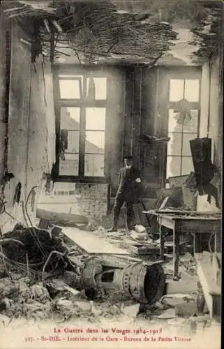 Ak Saint-Dié-des-Vosges, Innenraum des Bahnhofs, Büro, Krieg 1914-1915