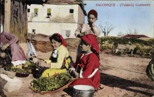 Ak Thessaloniki Griechenland, Tekkeli, Kinder in Tracht
