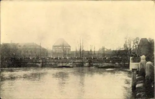 Ak Nürnberg in Mittelfranken, Einfluss der Pegnitz am Prinzregentenufer, Hochwasser Februar 1909