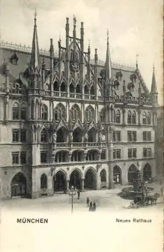 Ak München, Neues Rathaus, Brunnen