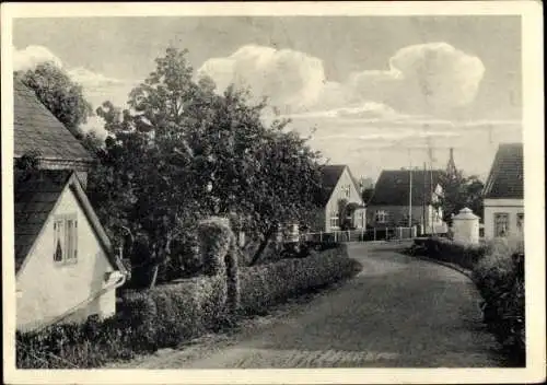 Ak Elsfleth an der Unterweser, Straßenpartie am Sportplatz