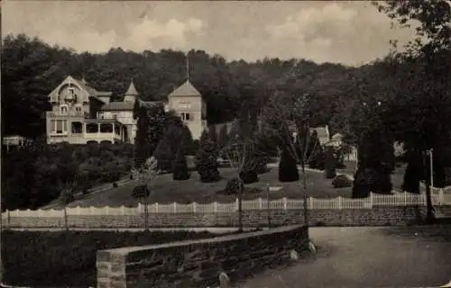 Ak Eitorf an der Sieg, Teilansicht, Villa, Grünanlage