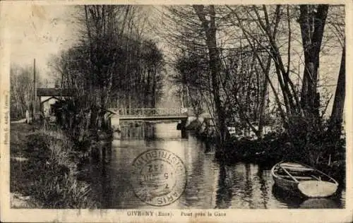 Ak Giverny Eure, Brücke in der Nähe des Bahnhofs