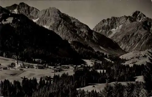 Ak Riezlern Mittelberg im Kleinwalsertal Vorarlberg, Elfer, Zwölfer, Widderstein