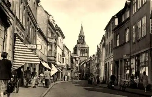 Ak Güstrow in Mecklenburg Vorpommern, Straße der Nationalen Einheit