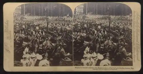 Stereo Foto London, Menschenmenge vor St. Paul's Kirche zum Jubiläum der Königin, um 1900