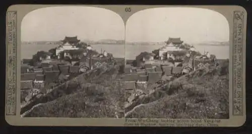 Stereo Foto Wu-Chang, China, Wohnhäuser mit Blick zum Yangtse Fluß