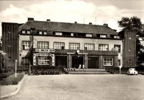 Ak Wandlitzsee Wandlitz in der Mark, Bahnhof, Eis-Milch-Bar