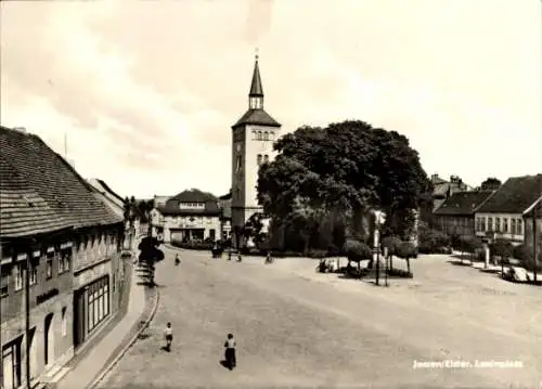 Ak Jessen an der Elster, Leninplatz, Kirchturm