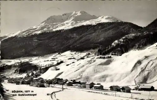 Ak Sölden in Tirol, Gesamtansicht mit Gaislachkogel