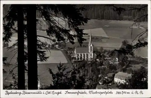 Ak Rechenberg Bienenmühle Erzgebirge, Kirche aus dem Wald gesehen