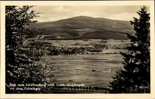 Ak Scheibenberg im Erzgebirge, Blick nach Crottendorf, Fichtelberg