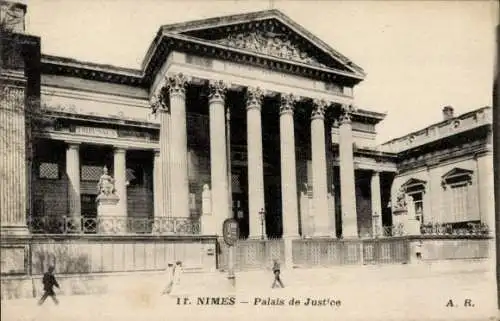 Ak Nîmes Gard, Palais de Justice