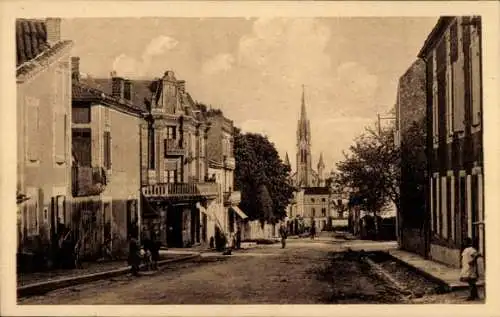 Ak Fumel Lot et Garonne, L'Avenue Thiers