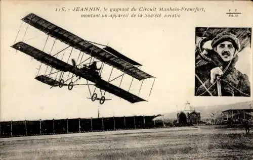 Ak Jeannin, Siegerin des Manheim-Frankfurt Circuit, in einem Flugzeug der Aviatic Company