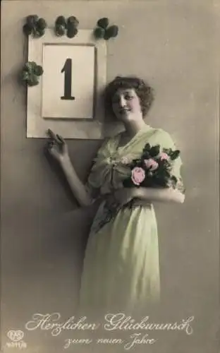 Ak Glückwunsch Neujahr, Kalender, Klee, Frau mit Rosen