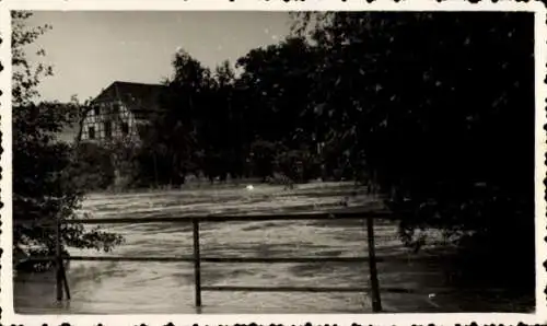 Foto Ak Haynsburg Wetterzeube im Burgenlandkreis, Neumühle, Hochwasser 1954