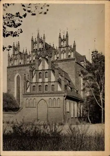 Ak Gdańsk Danzig, Blick auf die Trinitatiskirche, Platz