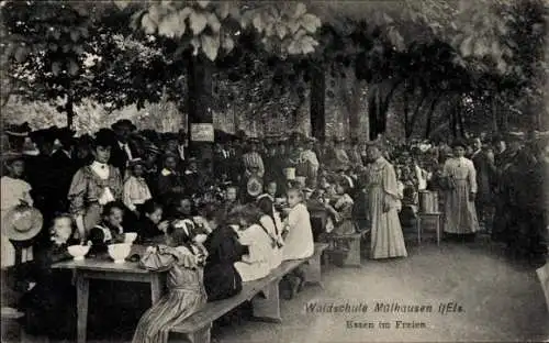 Ak Mulhouse Mülhausen Elsass Haut Rhin, Waldschule, Essen im Freien