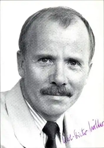 Ak Journalist Karl-Dieter Möller, Portrait, Autogramm