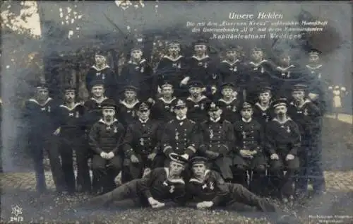 Ak Besatzung des Unterseebootes U 9, Otto Weddigen, Marineoffizier, Kapitänleutnant