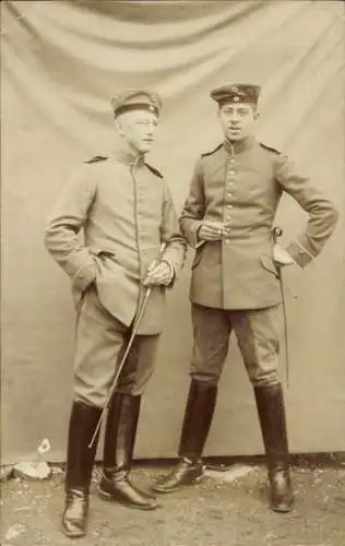 Foto Ak Zwei Deutsche Soldaten in Uniformen, Portrait