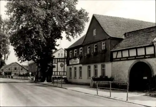 Ak Quirla Kreis Stadtroda, Seitenblick auf das Gasthaus Waldschlößchen