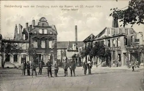 Ak Nidzica Neidenburg Ostpreußen, Kleiner Markt nach Zerstörung durch die Russen, I WK