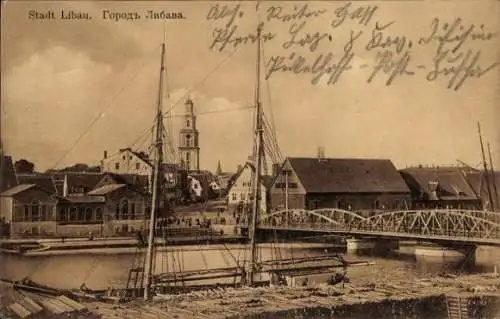 Ak Liepaja Libau Lettland, Teilansicht mit Hafen