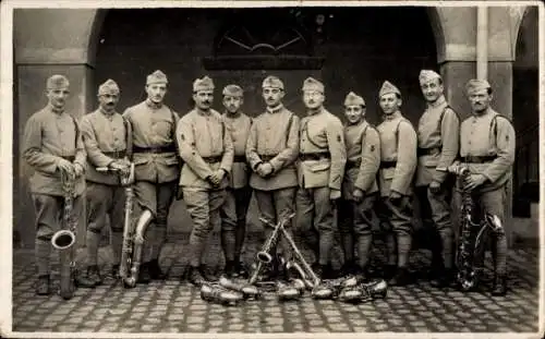 Foto Ak Französische Soldaten in Uniformen, Gruppenfoto, Musikinstrumente