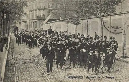 Ak Luxembourg Luxemburg, Rückkehr der Truppe