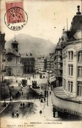 Ak Grenoble Isère, Rue Felix Poulat, Straßenbahn