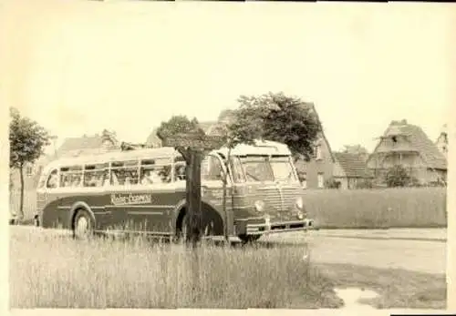 Set von 10 Fotos Busse LKW