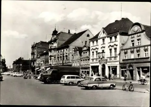 Ak Cottbus in der Niederlausitz, Altmarkt, Geschäfte, Passanten, Autos