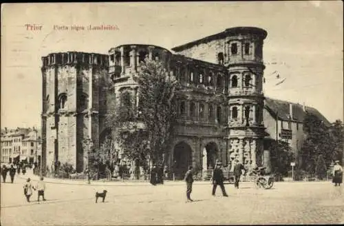 Ak Trier an der Mosel, Porta Nigra, Landseite