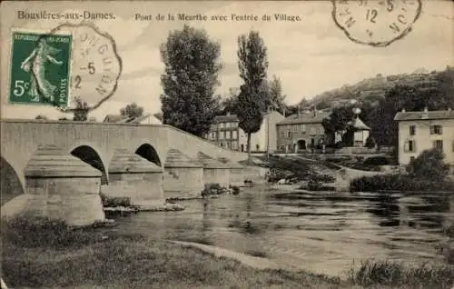 Ak Bouxieres aux Dames Meurthe et Moselle, Pont de la Meurthe avec l'entree du Village