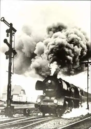 Set von 6 AK + 3 Umschlagfotos Dampflokomotiven im Einsatz, Baureihe 50