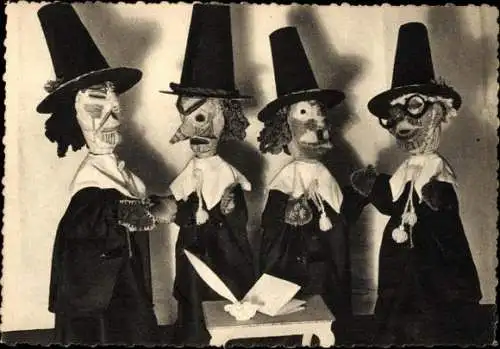 Set von 11 AK im Umschlag Marionetten  Geo Condé Theater