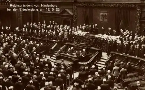 Ak Berlin, Vereidigung des Reichspräsidenten Paul von Hindenburg 1925