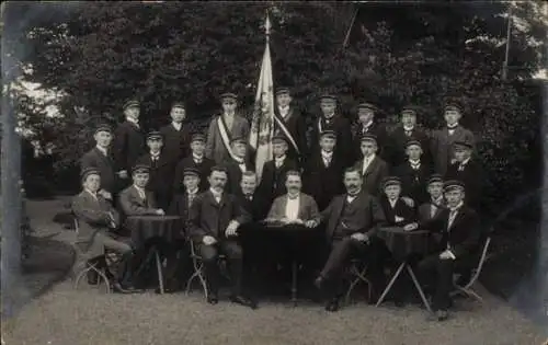 Studentika Foto Ak Melle in Niedersachsen, Studenten, Gruppenbild, Emil Reinecke