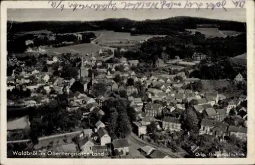 Ak Waldbröl Nordrhein Westfalen, Panorama, Fliegeraufnahme