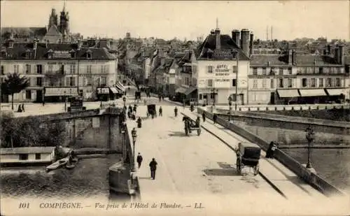 Ak Compiègne Oise, vue prise de l'Hotel de Flandre