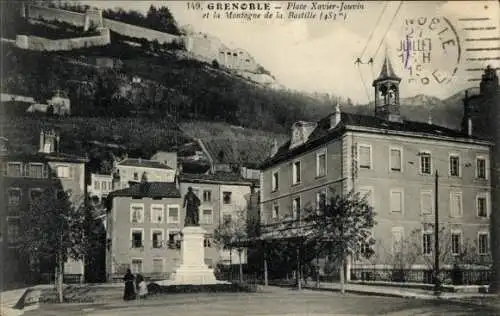 Ak Grenoble Isère, Place Xavier-Jouvin, Montagne de la Bastille