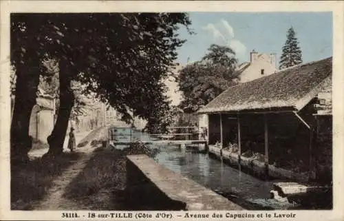 Ak Is sur Tille Côte-d’Or, Avenue des Capucins, Lavoir