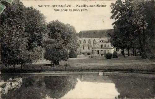 Ak Neuilly sur Seine Hauts de Seine, Sainte Genevieve, vue prise du petit pont