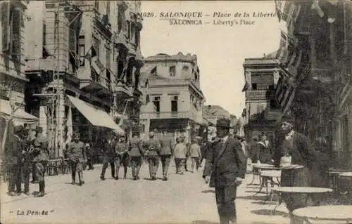 Ak Saloniki Thessaloniki Griechenland, Place de la Liberte