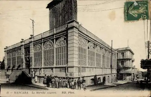 Ak Muaskar Algerien, The Covered Market, Felix Potin Store, Passanten