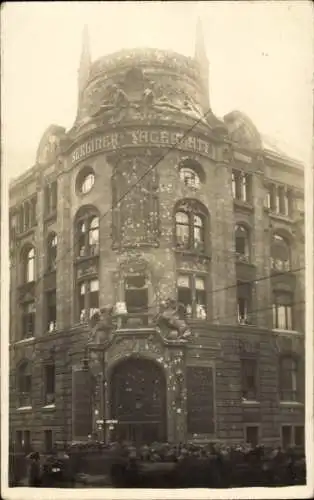 Foto Ak Berlin Mitte, Gebäude des Berliner Tageblatt, Gebäudeschäden nach den Straßenkämpfen