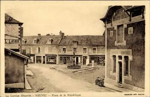 Ak Neuvic Corrèze, Place de la Republique, Brunnen