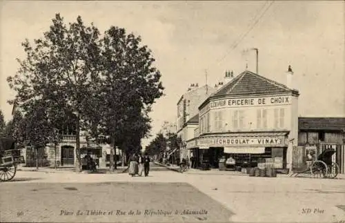 Ak Yvelines, Place du Théâtre und Rue de la République in Adamsville